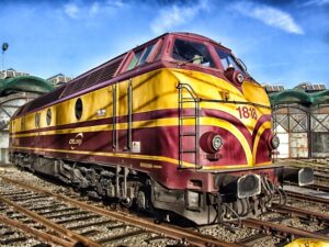 train-143847_640